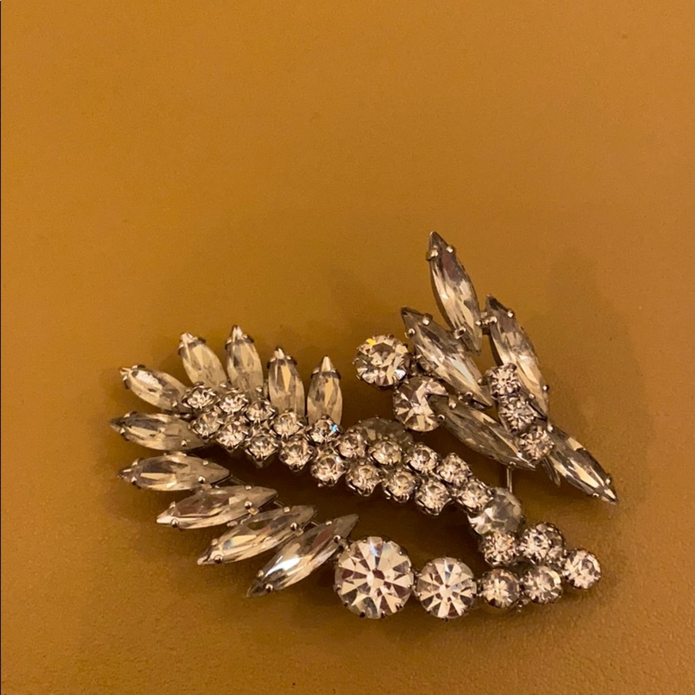 Vintage Rhinestone brooch/pendant